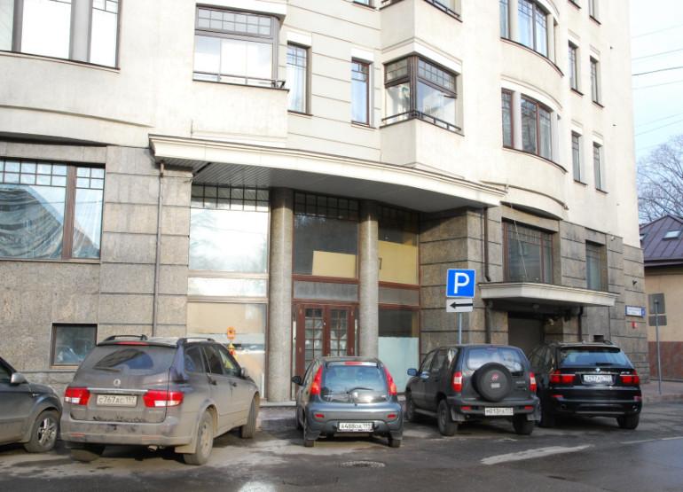 Венский дом: Вид паркинга
